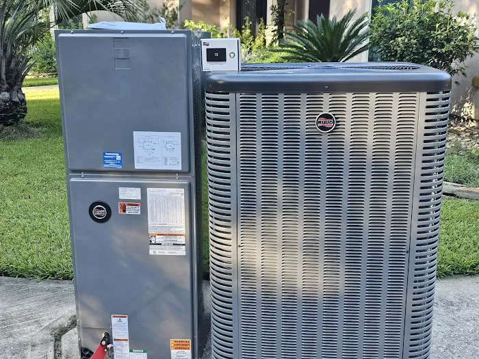 Vibrant Mechanical Picture 4