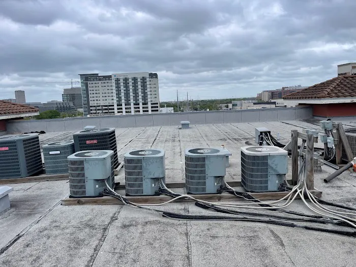 Pilo's A/C Picture 5