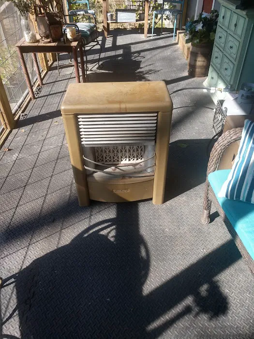 Eastway Sales & Services Inc Picture 10