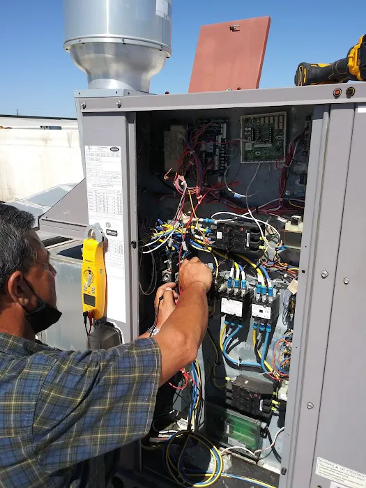 Henry's Top Notch Air Conditioning & Heating CO. Picture 8