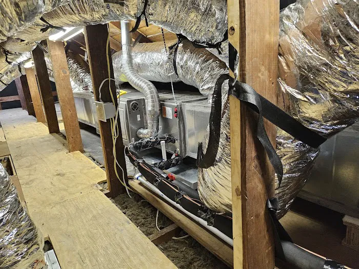 Air Well A/C & Heating Picture 2