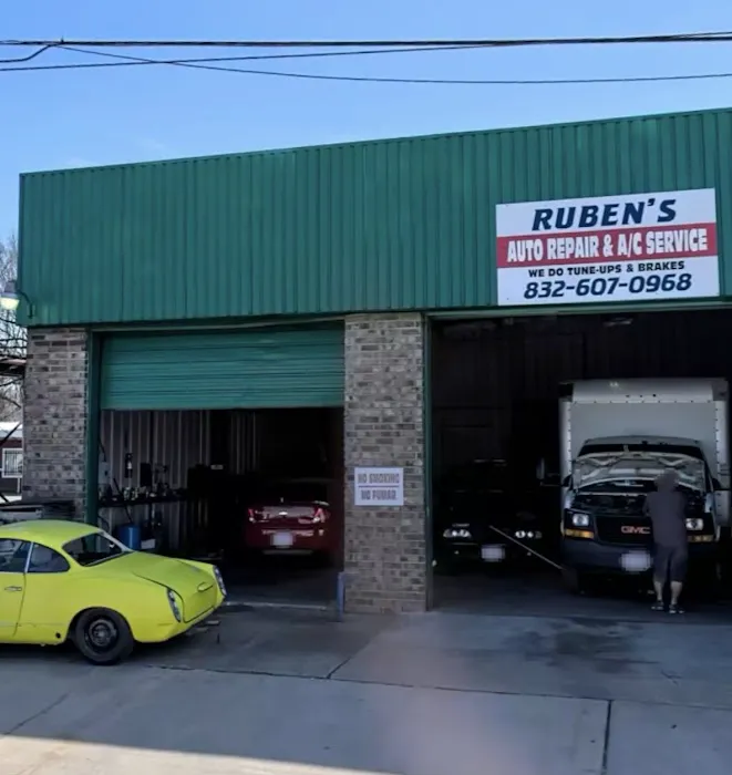 Ruben's Auto Repair & AC Service Picture 1