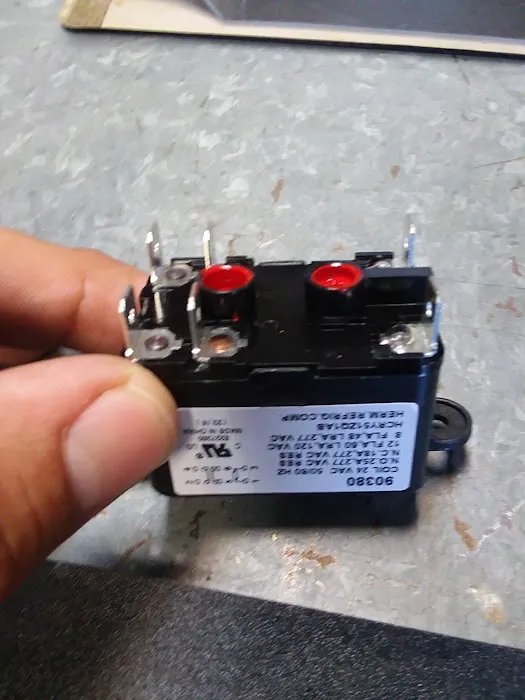 Universal AC Supply Picture 2