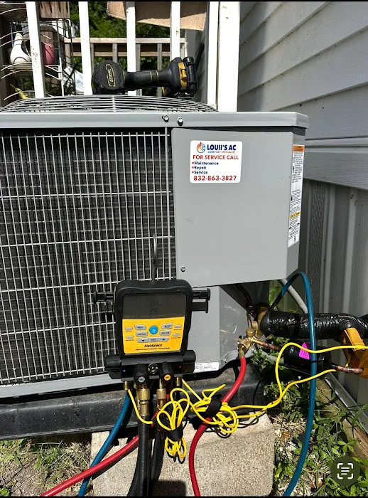 LOUII'S AC Picture 6