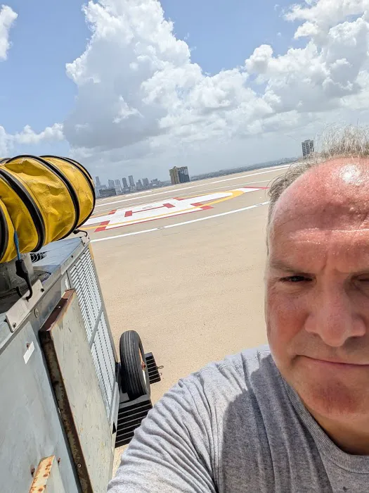 Champion and Nash Picture 10