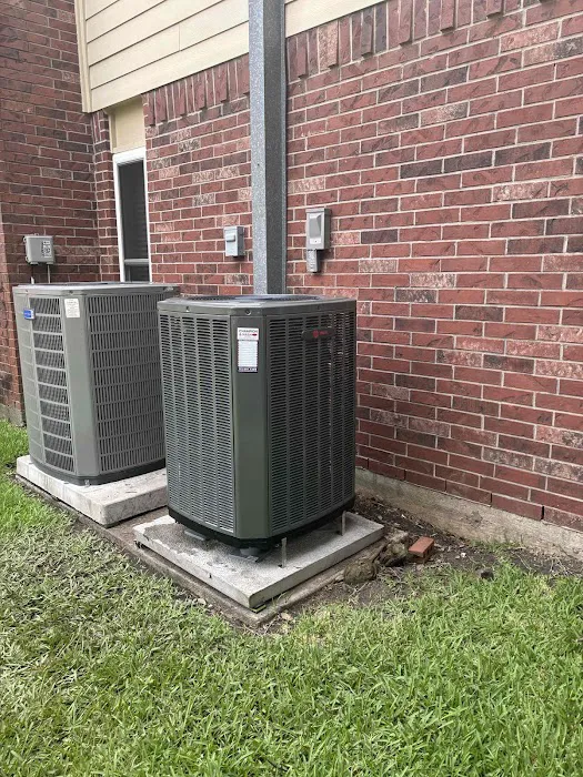 Champion and Nash Picture 3