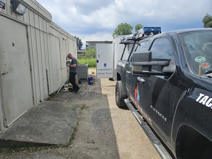 Pro 8 Air LLC Picture 6