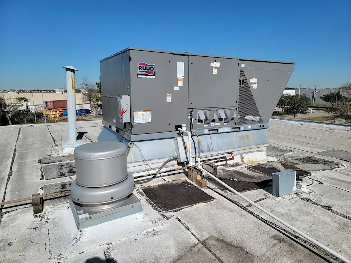 Cosmic Air Conditioning and Heating LLC Picture 1