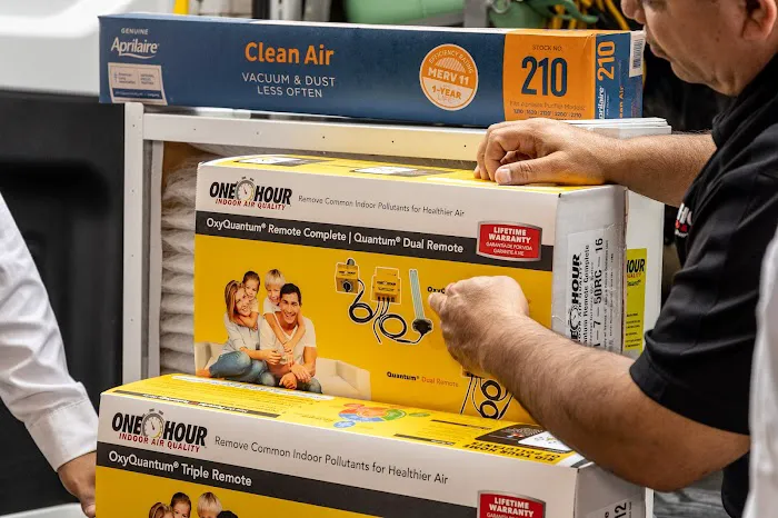 One Hour Air Conditioning & Heating® of Houston Picture 4