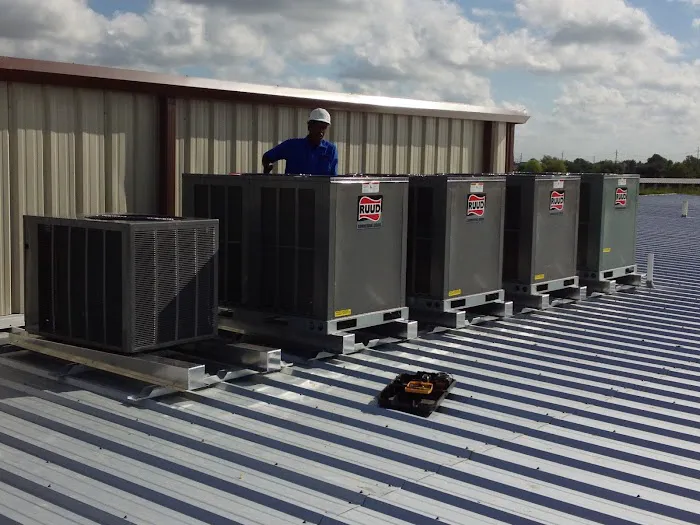 Aaron Mechanical Air Conditioning & Heating Picture 8