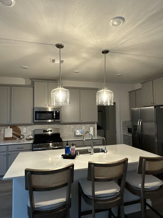 Cruz Air & Electric AC Services Picture 9