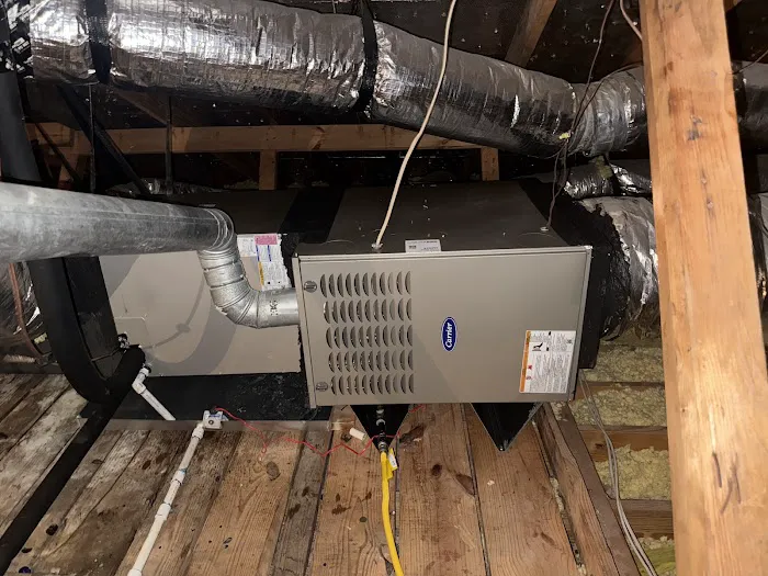 Royal Air Houston Picture 4