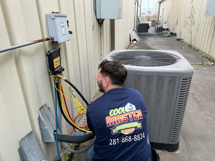 Cool Master Air-conditioning & Heating LLC Picture 2