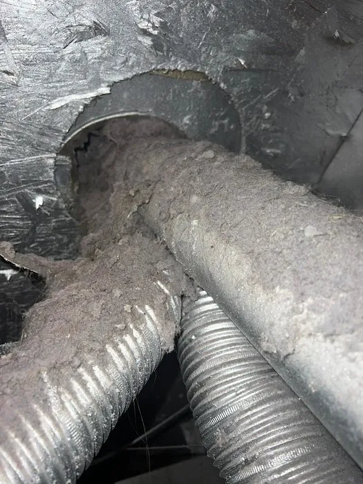 AC Vent Cleaners - Baytown Tx Picture 8