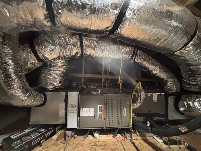 L & M Air Conditioning & Heating Picture 2