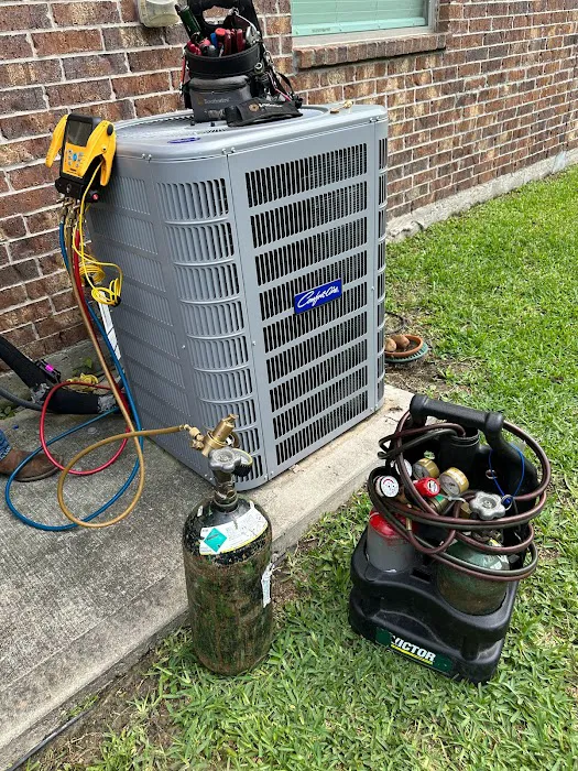 Air conditioning & heating service Picture 3