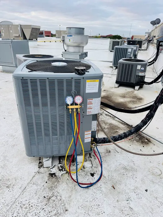 HUAGUI HVACR LLC Picture 2