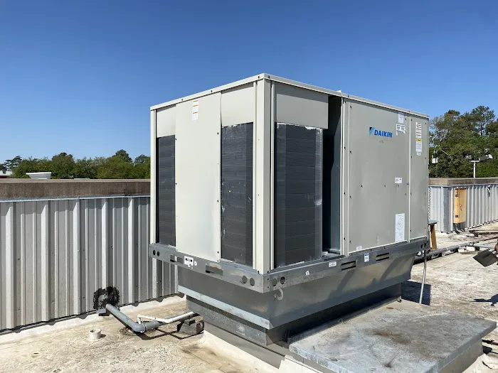 HUAGUI HVACR LLC Picture 6