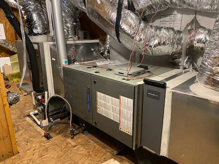 Grady's Air Conditioning & Heating Services Picture 2