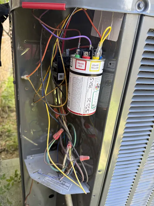 Space City A/C and Heating LLC Picture 2