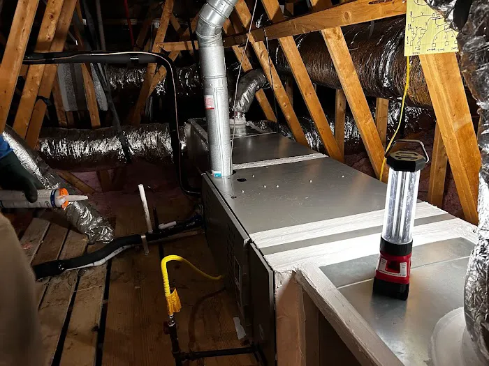Repair AC and Heating LLC Picture 4