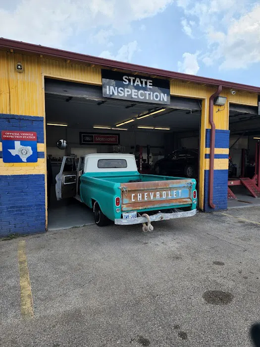 Texas Auto Repair Picture 1