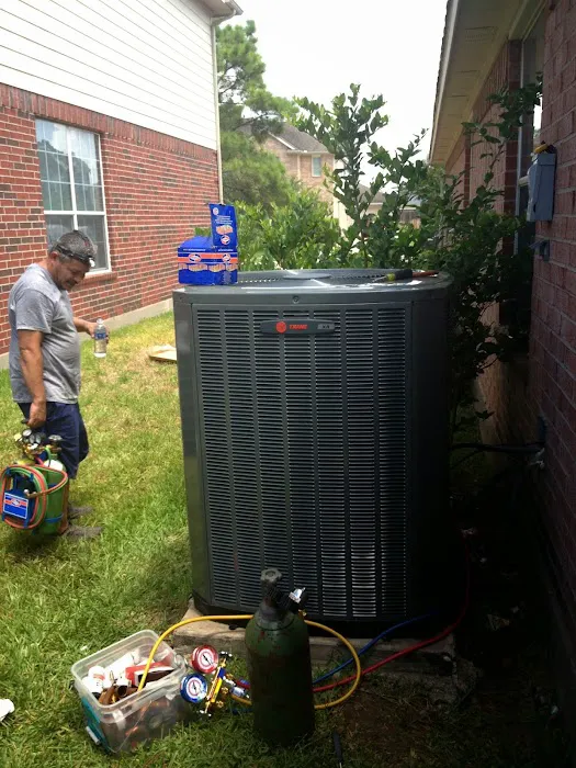 Lakewood A/C Picture 9