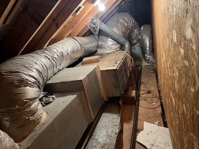 72 Degrees Air Conditioning & Heating Refrigeration Inc Picture 4