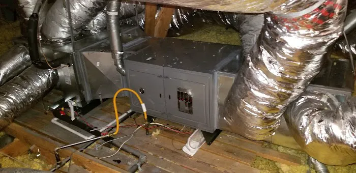 Blowin Cold AC Picture 10