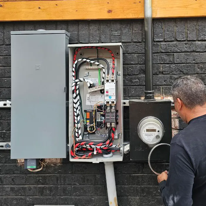 Rey Electric Hvac System LLC Picture 2