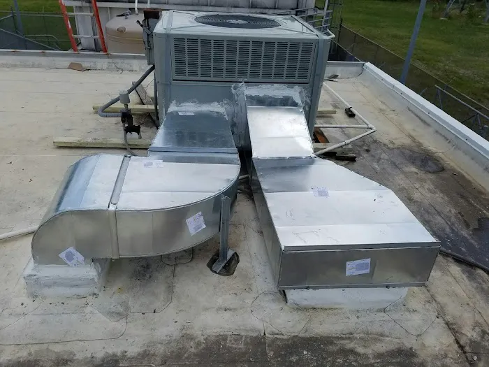 Alpha 4 Real AC & Heating Picture 3