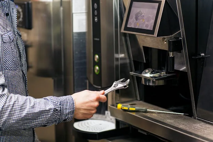 United Network Link Inc. Picture 7