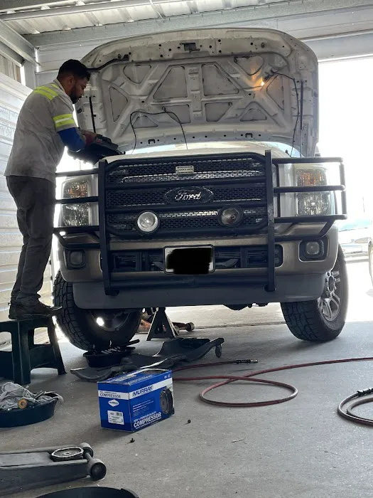 Paco's Auto A/C Repair Picture 4