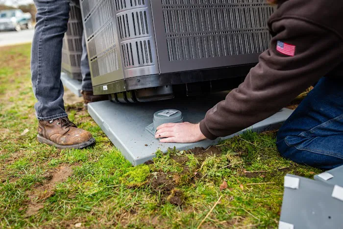 Cooling Technicians Picture 1