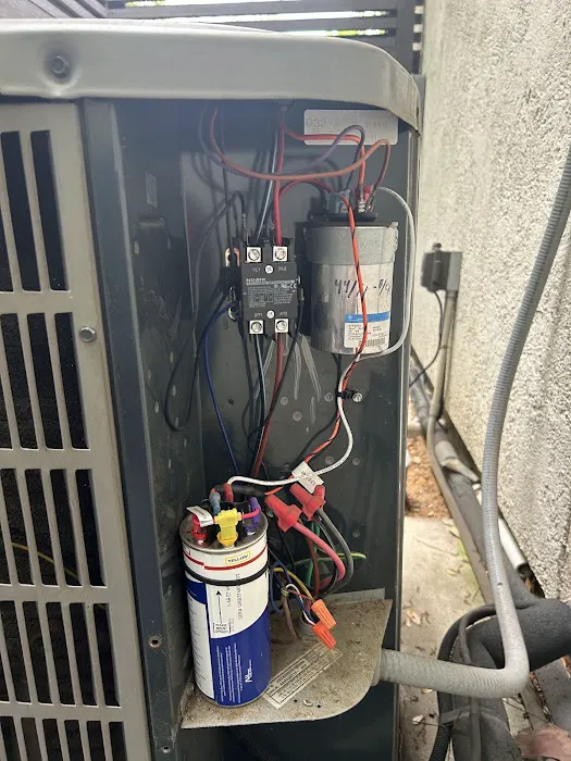 D Medina’s AC And Heating HVAC Contractor Picture 6