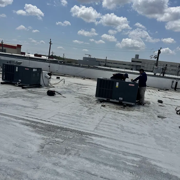 D Medina’s AC And Heating HVAC Contractor Picture 4