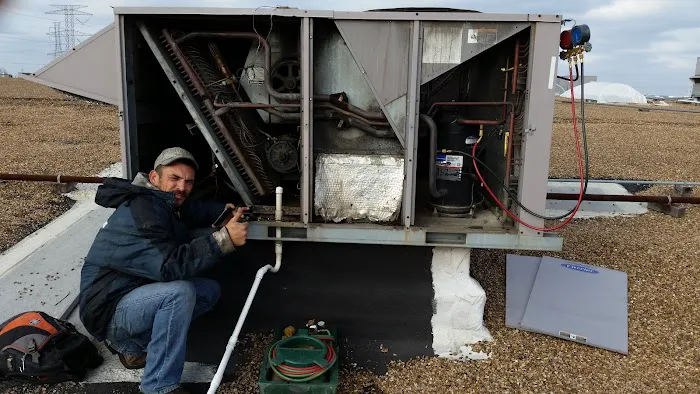 Complete Air Services Picture 3