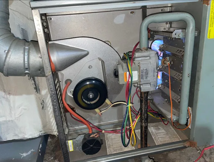 Zeds Air Conditioning & Heating Picture 4