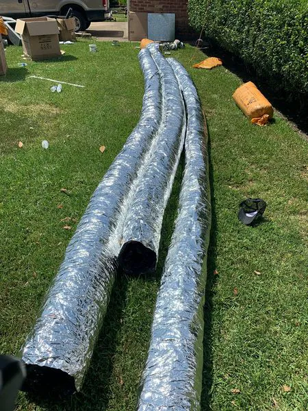 32 Below Inc Picture 6