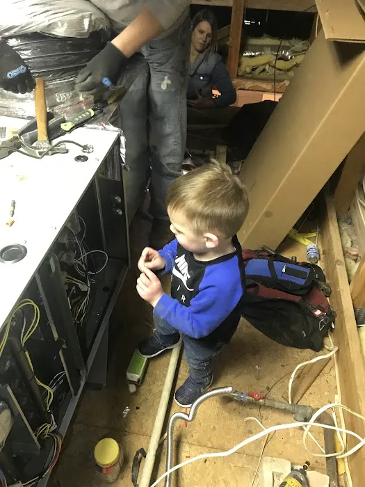 KVL Installer A/C & Heating Picture 8