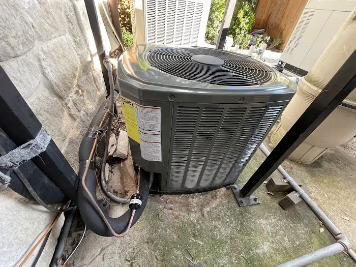 AM AC SERVICE Picture 2