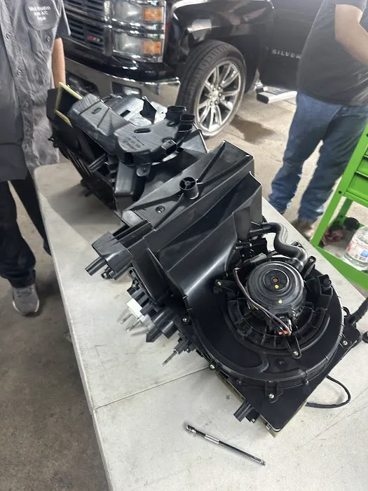 West Houston Auto A/C Repair Picture 7