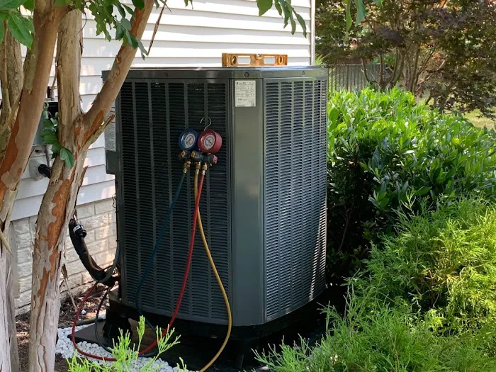 Angleton Air & Heat Services Picture 1