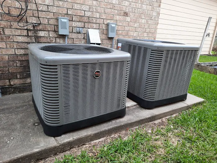 MAX A/C & SERVICES LIC#TACLA101580C Picture 1