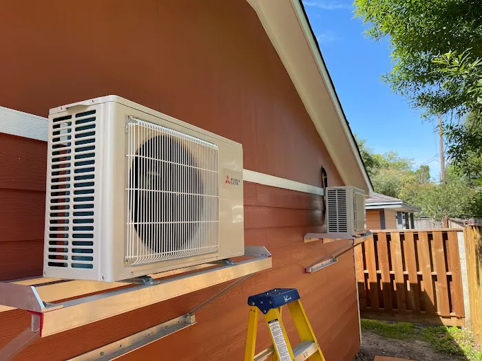 Chilly Breeze Air Conditioning Picture 5