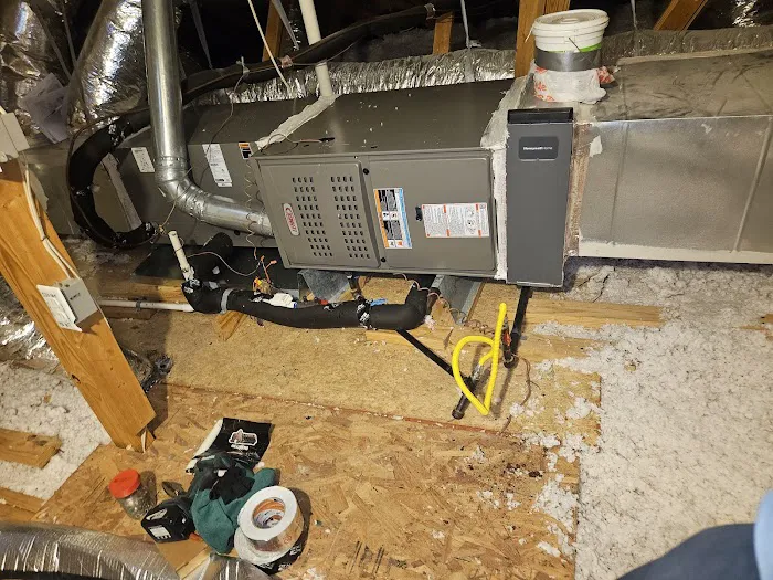 Hollister Home Services Picture 7