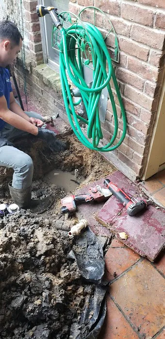 FYI Plumbing Electrical & HVAC Picture 5