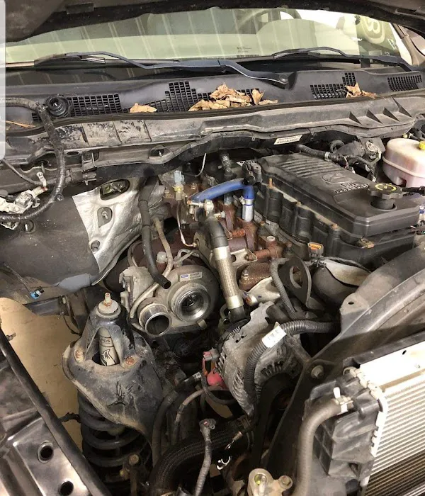 LIBERTY AUTO LAND Foreign Domestic Diesel Repair Specialist Picture 4