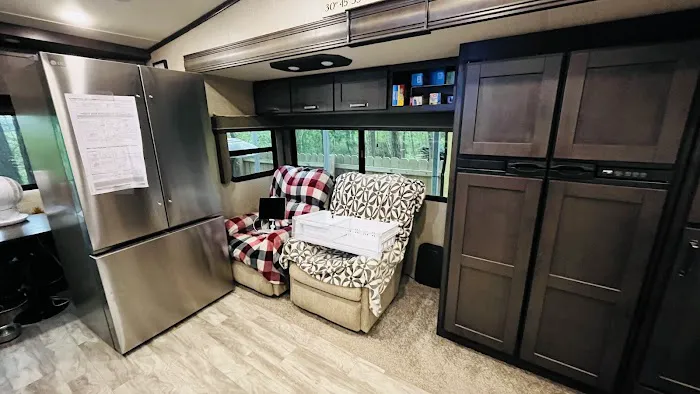 Serenity Pines RV Repair Picture 3