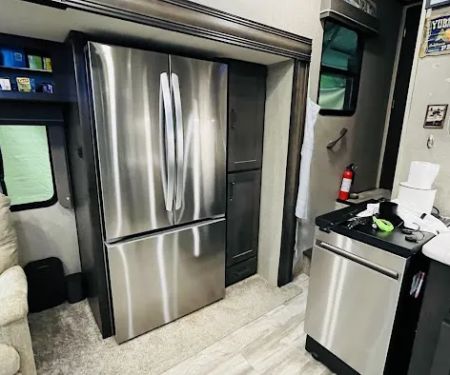 Serenity Pines RV Repair